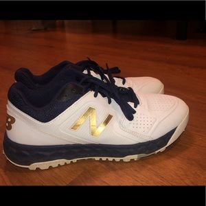new balance white/navy turf and training shoes